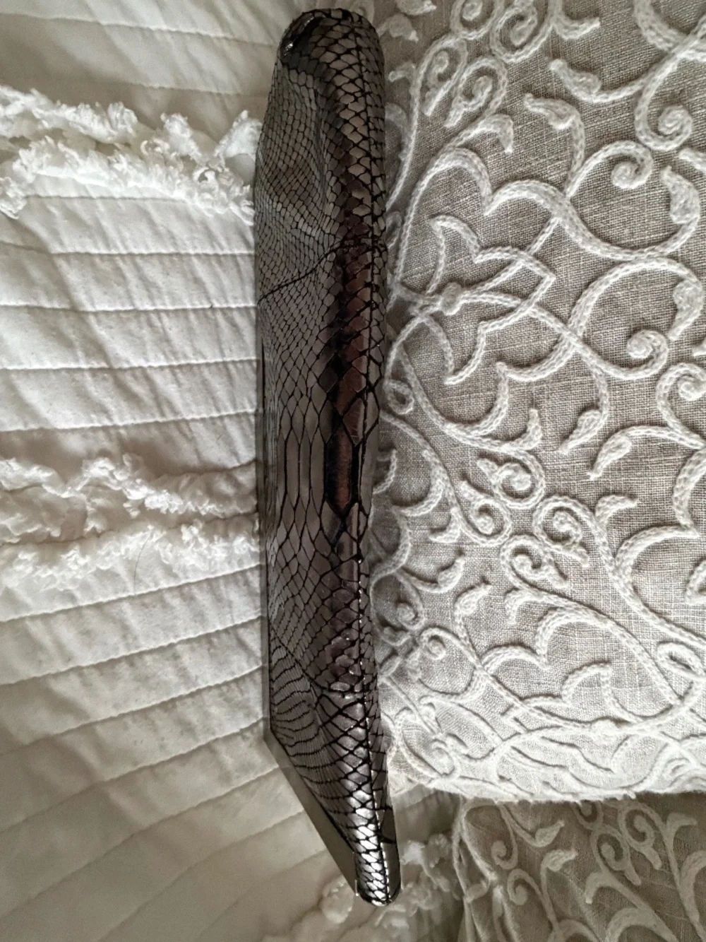 ✨ Calvin Klein Wristlet Metallic Pewter Lizard Skin Clutch Bag EUC